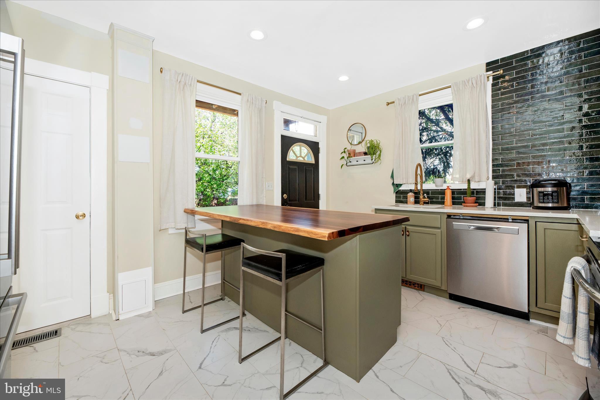 DOWNTOWN - Residential