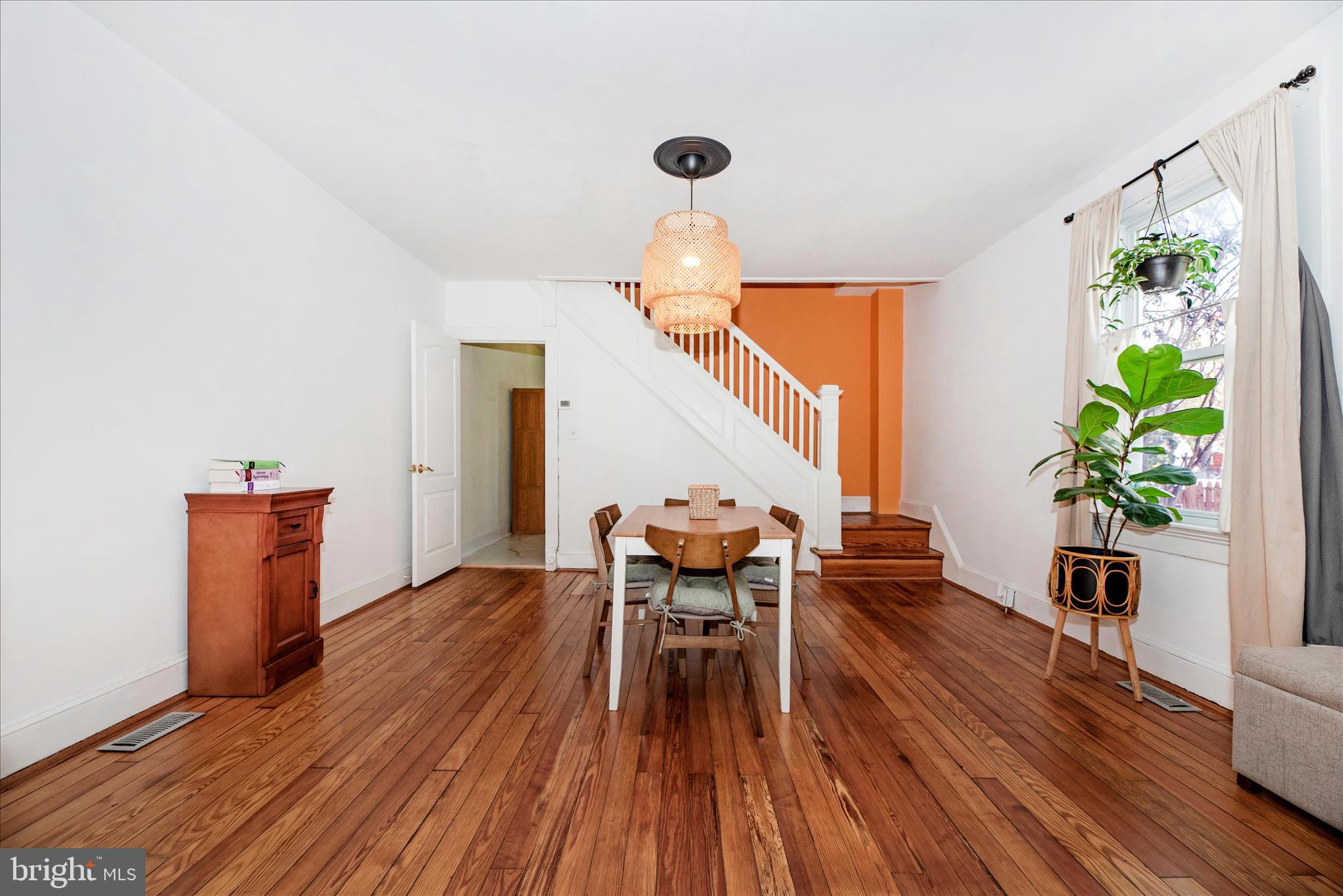 DOWNTOWN - Residential