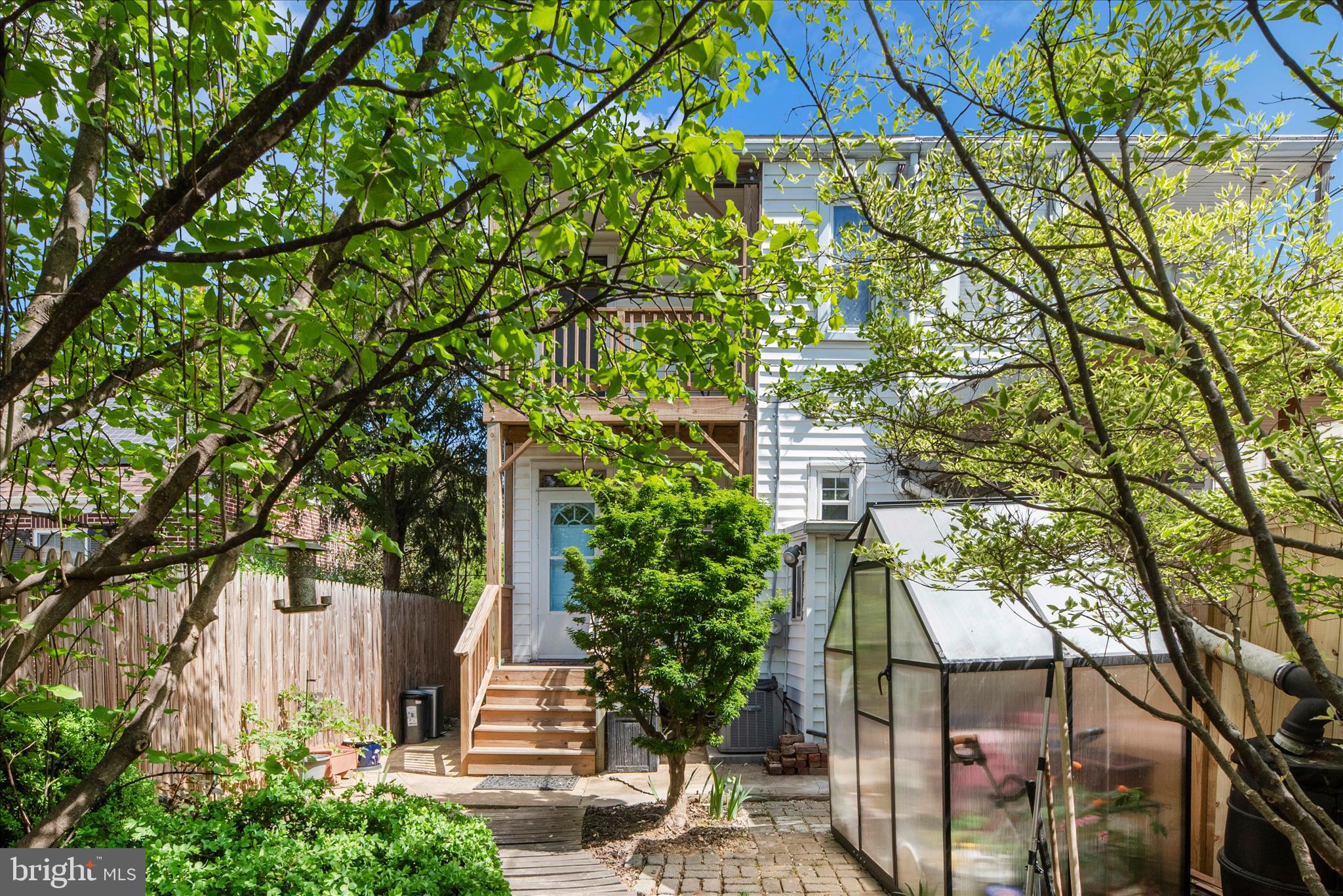 DOWNTOWN - Residential