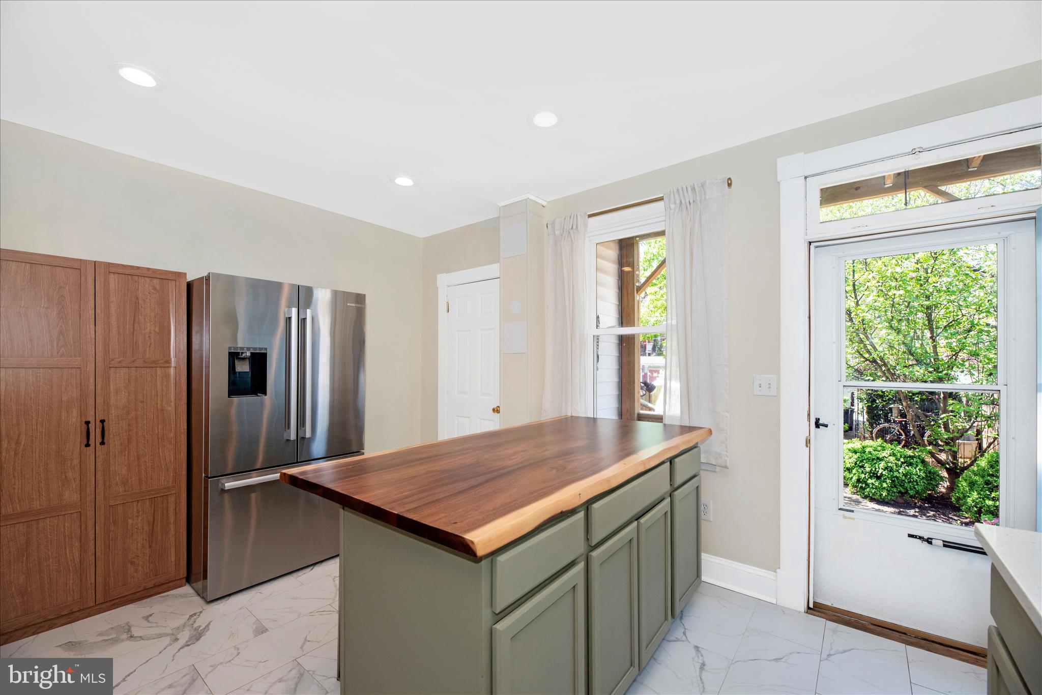 DOWNTOWN - Residential