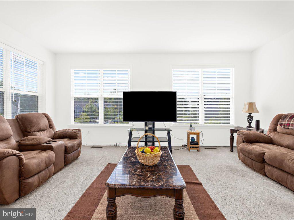 ASHBY COMMONS - Residential