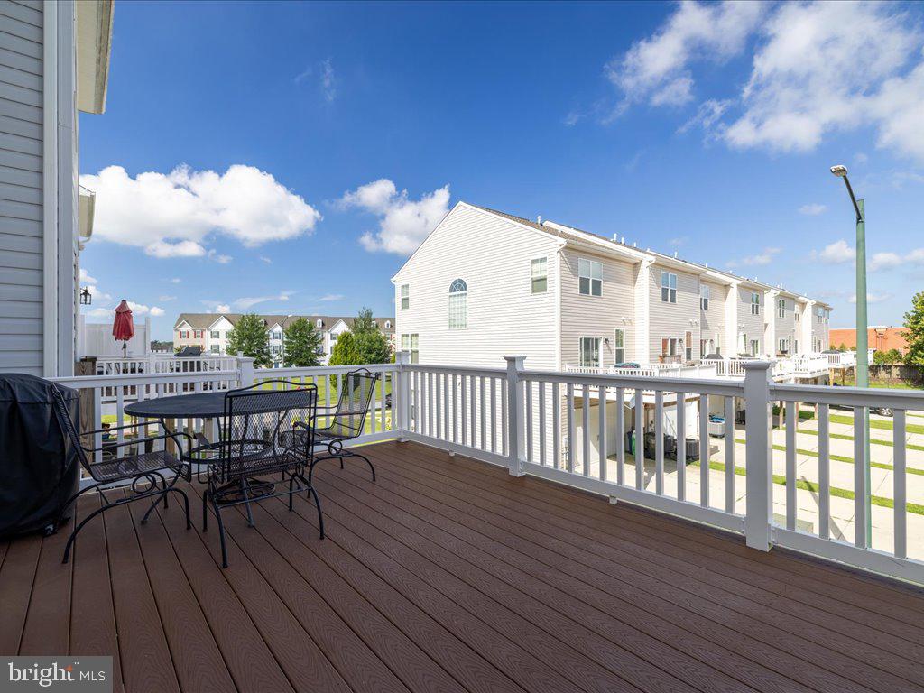 ASHBY COMMONS - Residential