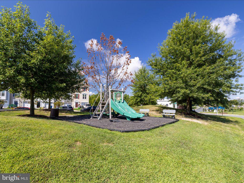 ASHBY COMMONS - Residential