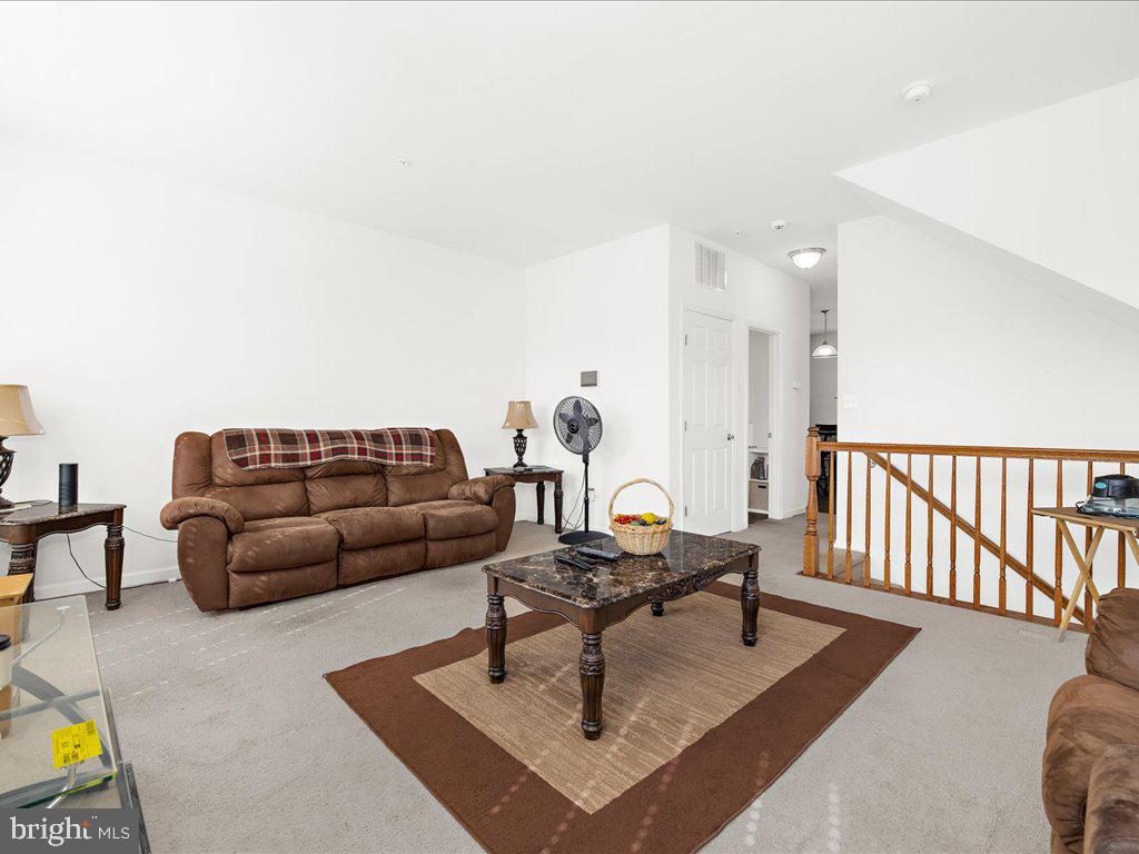 ASHBY COMMONS - Residential