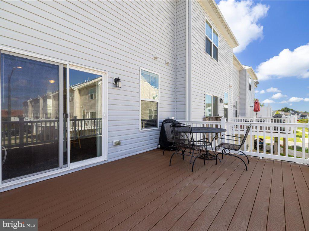 ASHBY COMMONS - Residential