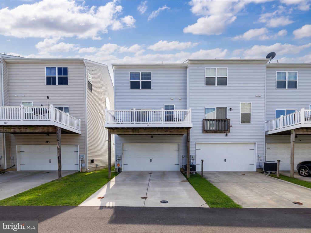 ASHBY COMMONS - Residential