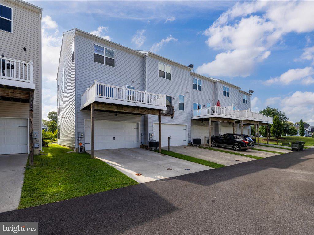 ASHBY COMMONS - Residential