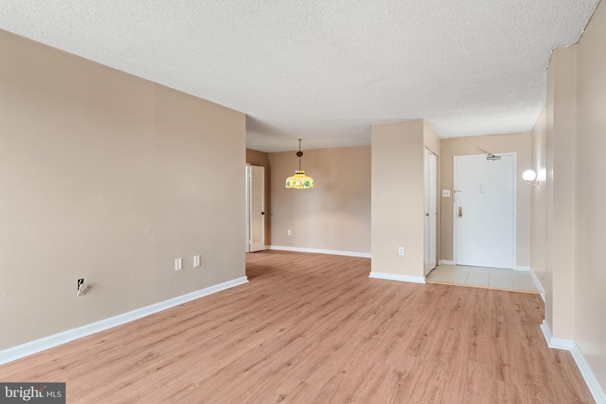 5300 HOLMES RUN PARKWAY 812