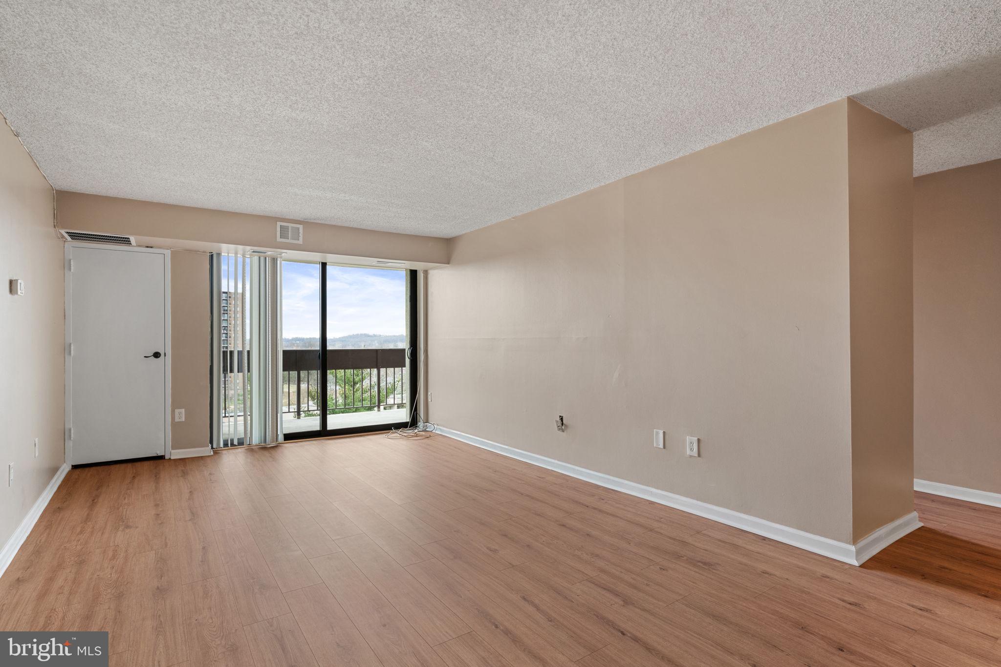 5300 HOLMES RUN PARKWAY 812