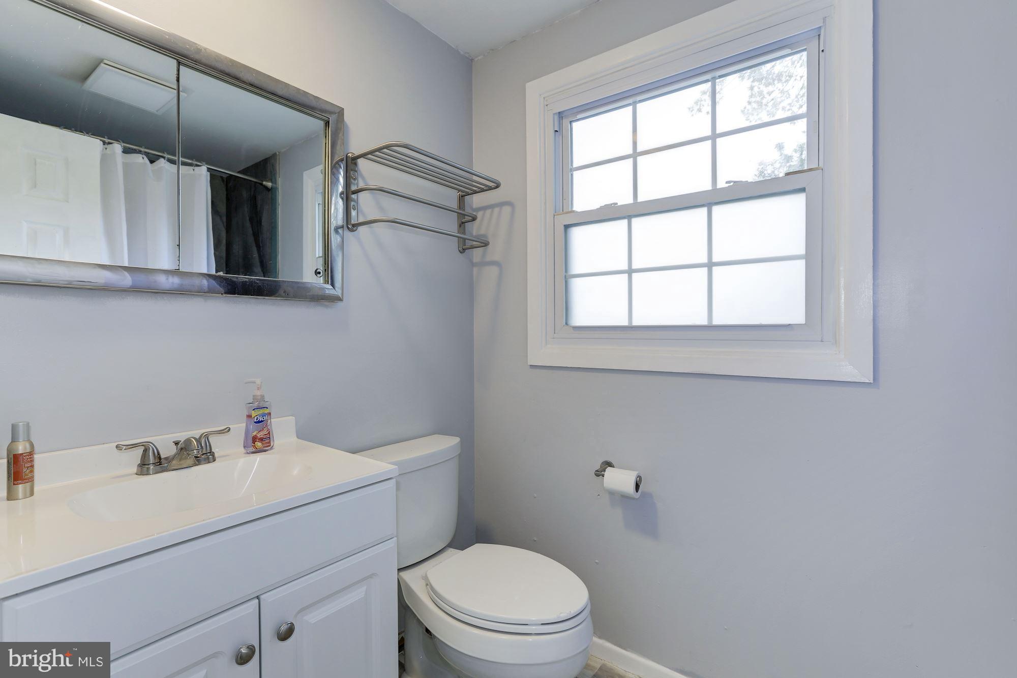 KENILWORTH - Residential