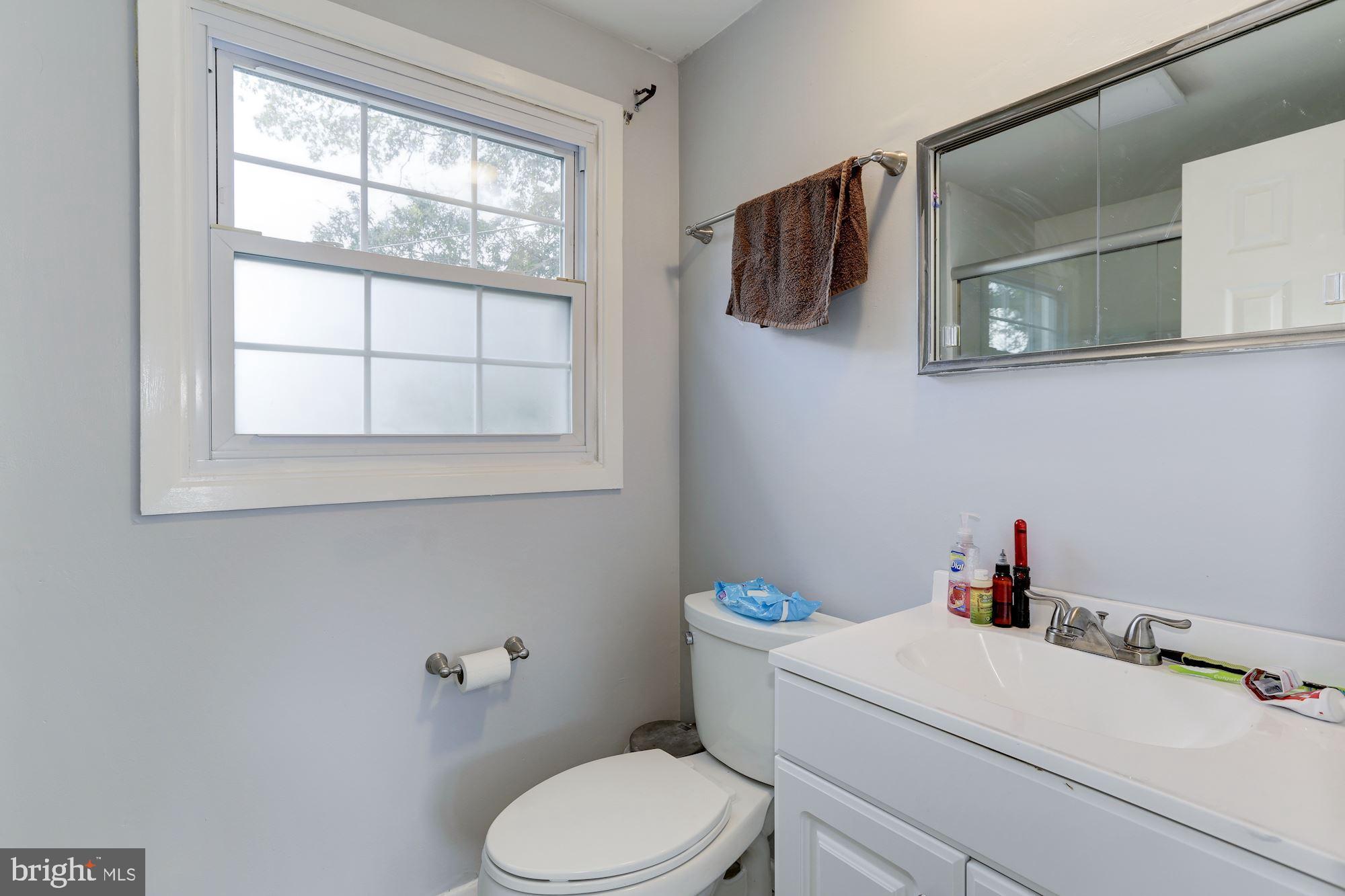 KENILWORTH - Residential