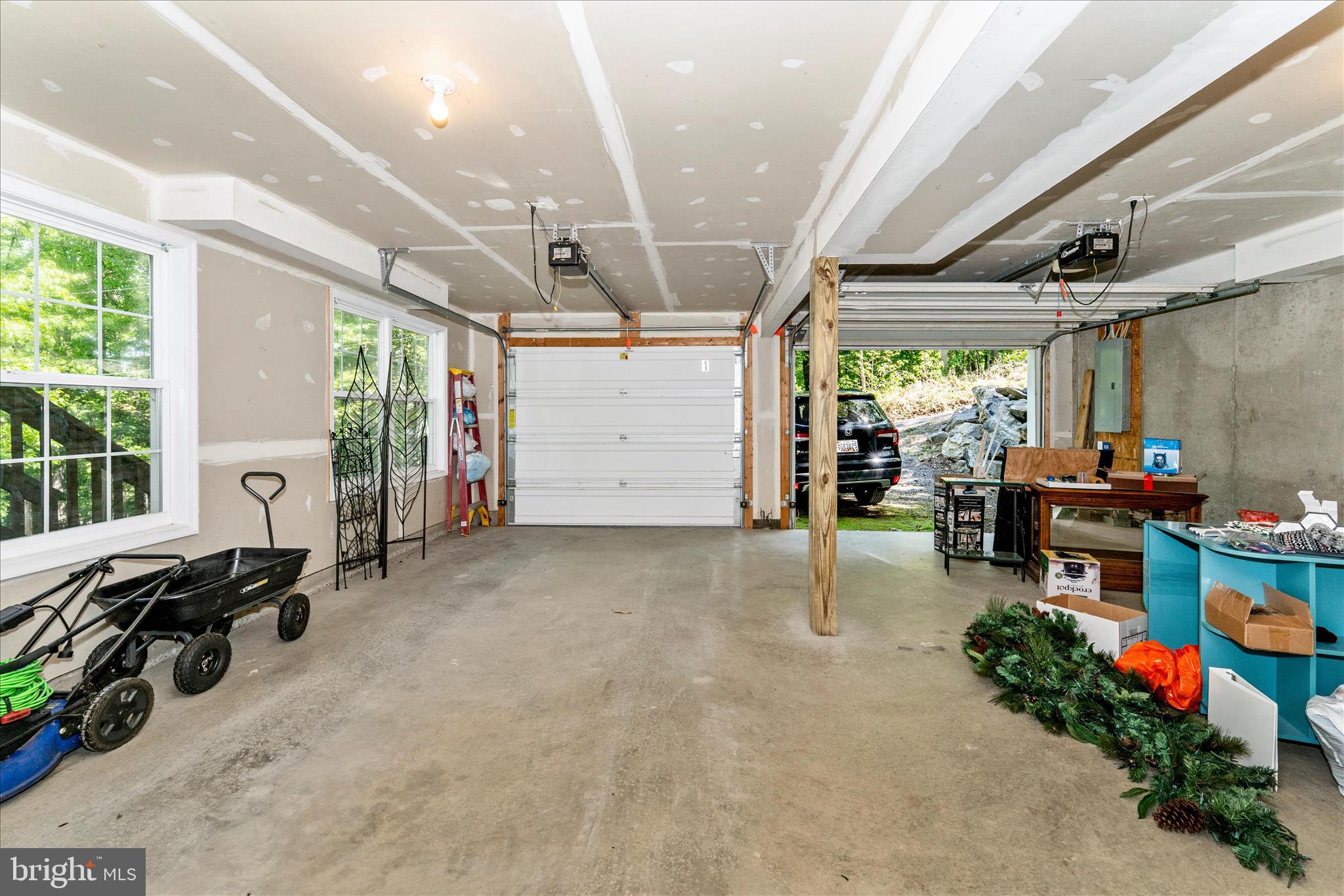 SHANNONDALE - Residential
