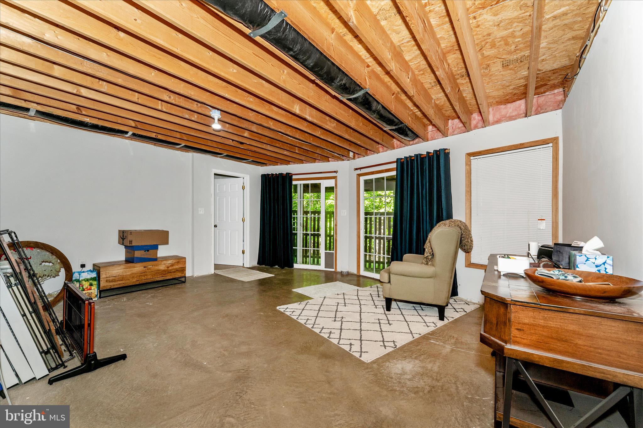 SHANNONDALE - Residential