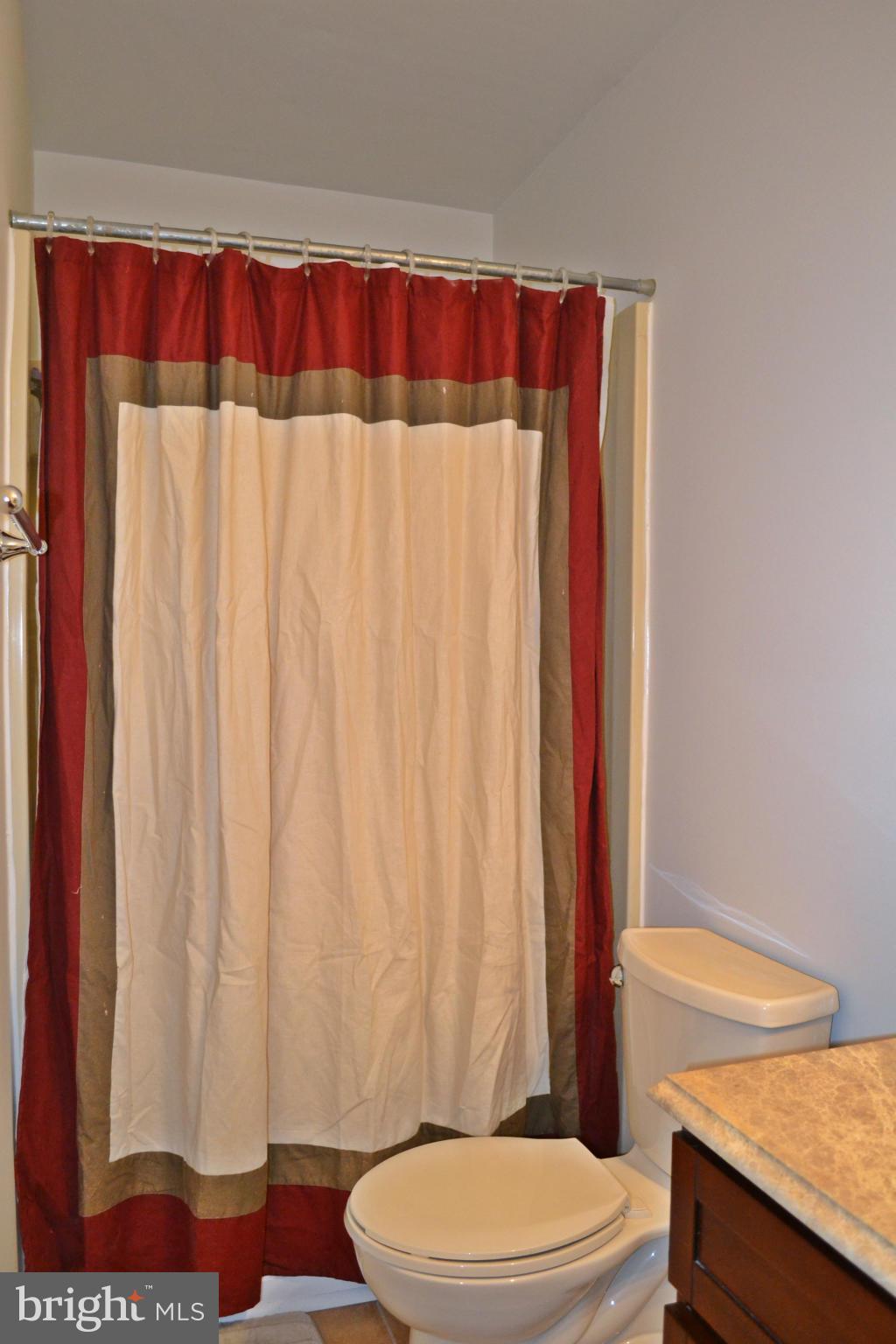 WHITE SANDS - Residential Lease