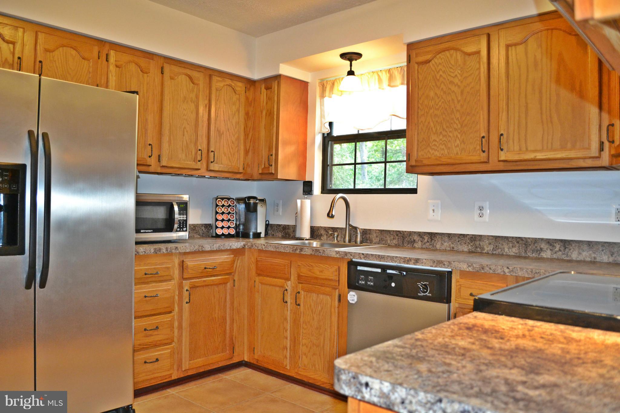 WHITE SANDS - Residential Lease