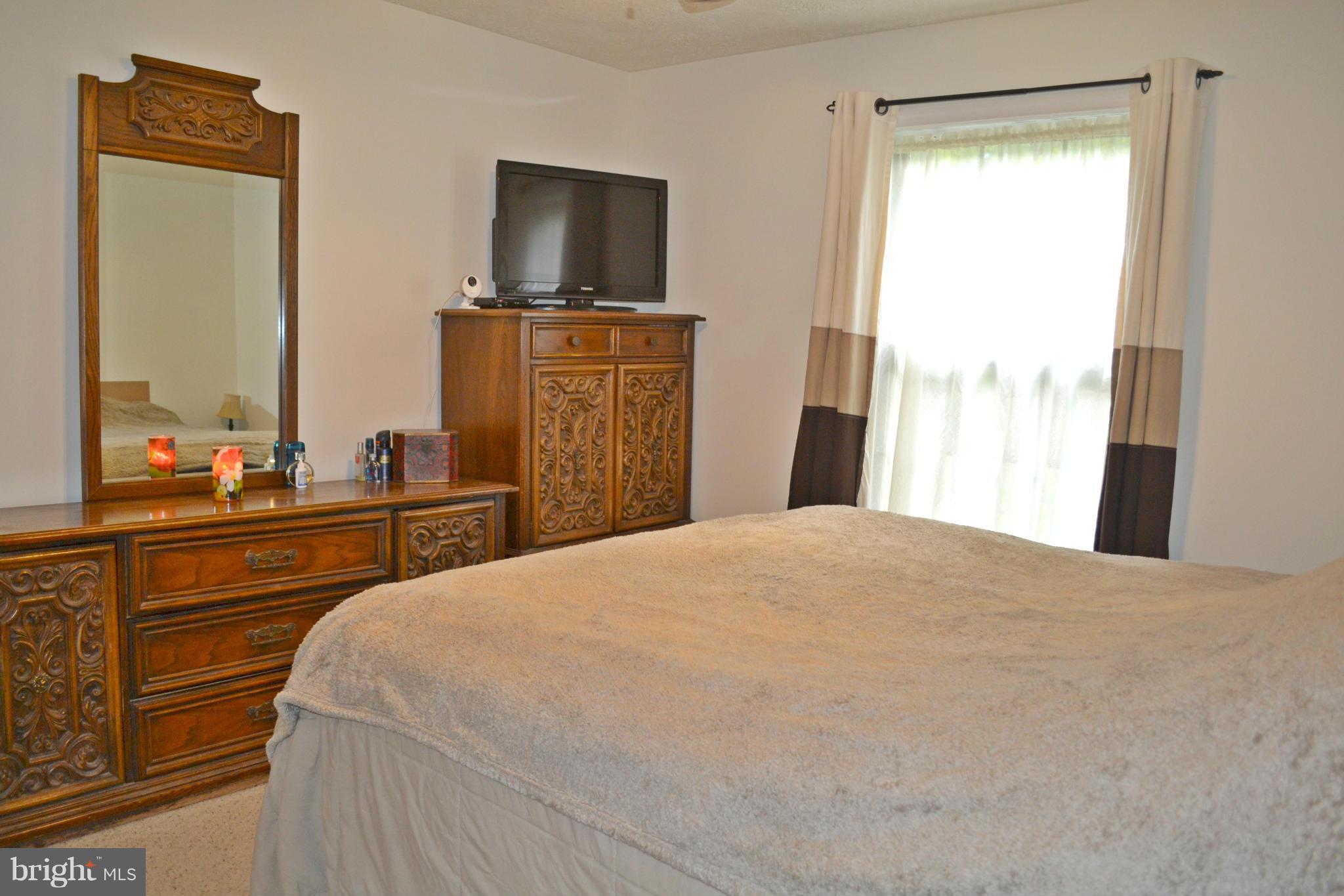 WHITE SANDS - Residential Lease