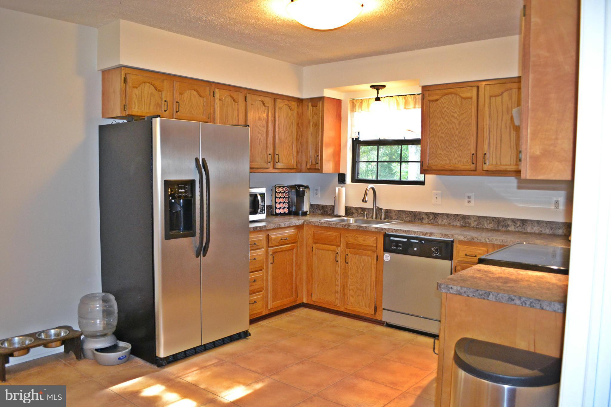 WHITE SANDS - Residential Lease