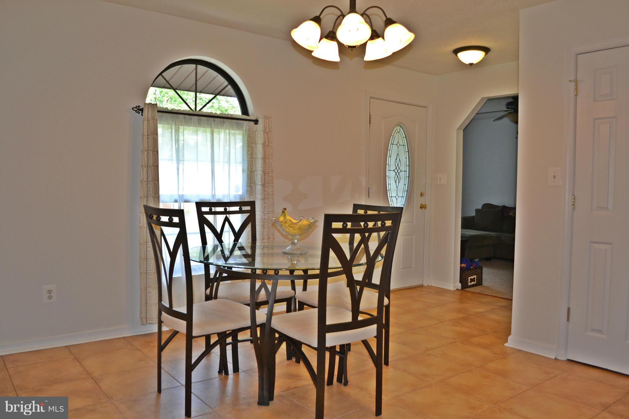 WHITE SANDS - Residential Lease