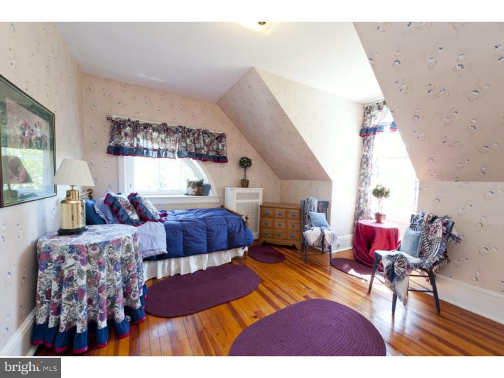 SOUTH WAYNE - Residential