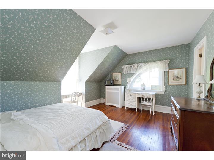 SOUTH WAYNE - Residential