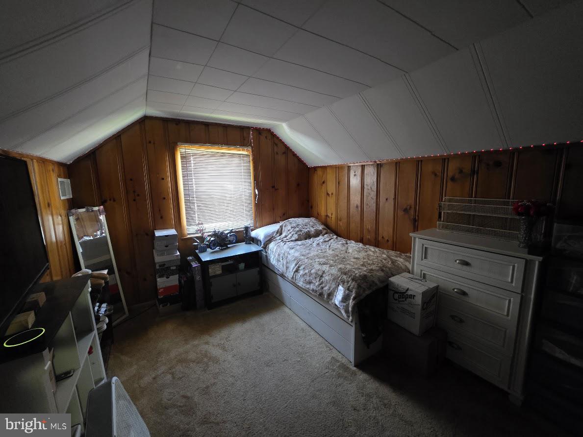 OAK HILLS - Residential