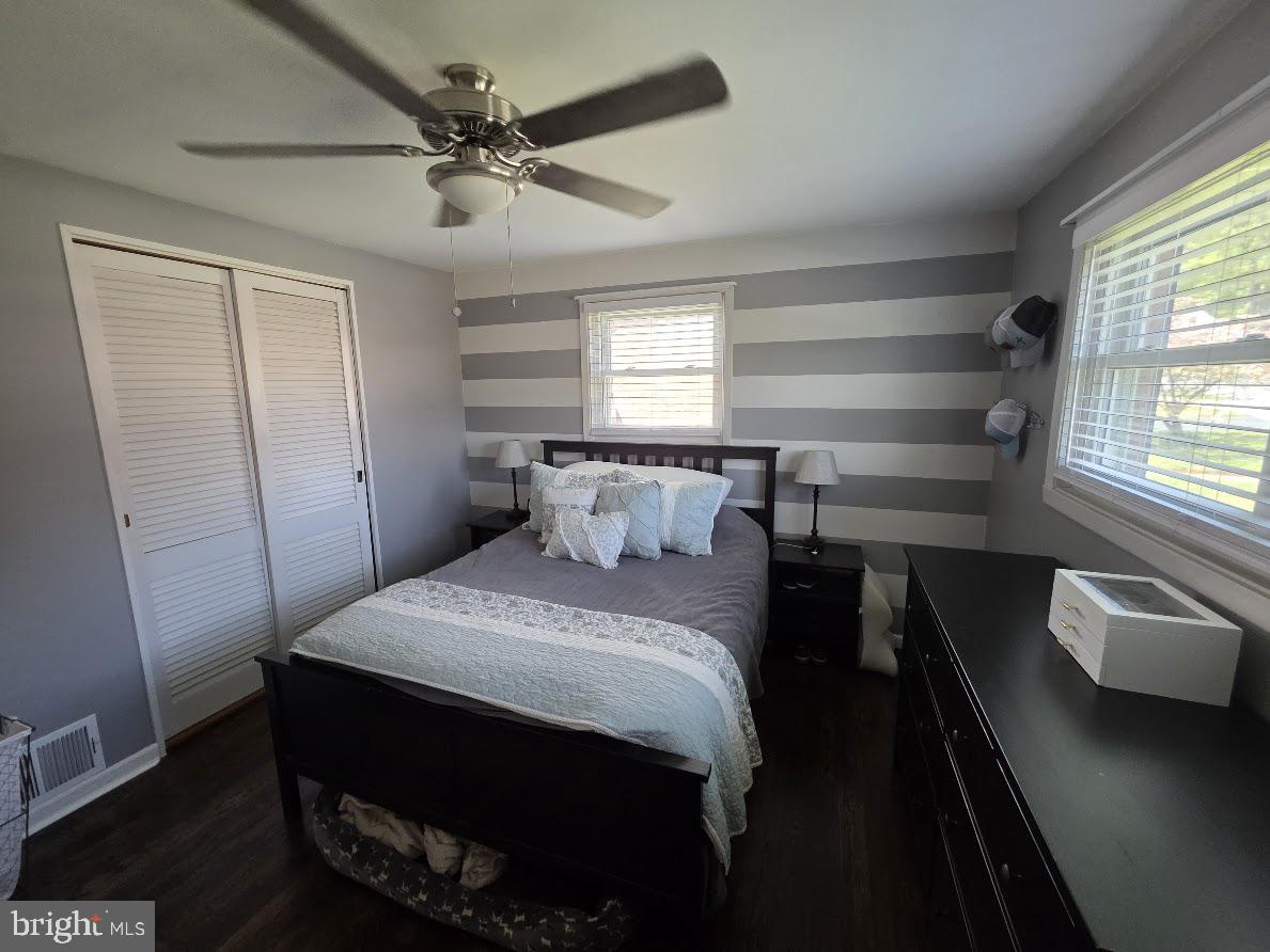 OAK HILLS - Residential