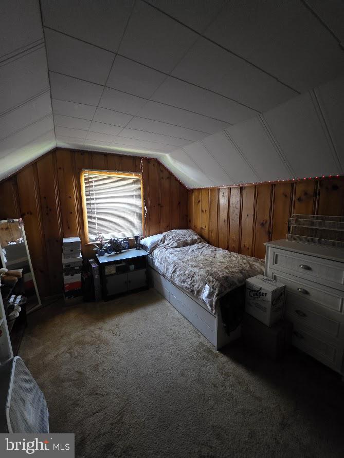 OAK HILLS - Residential