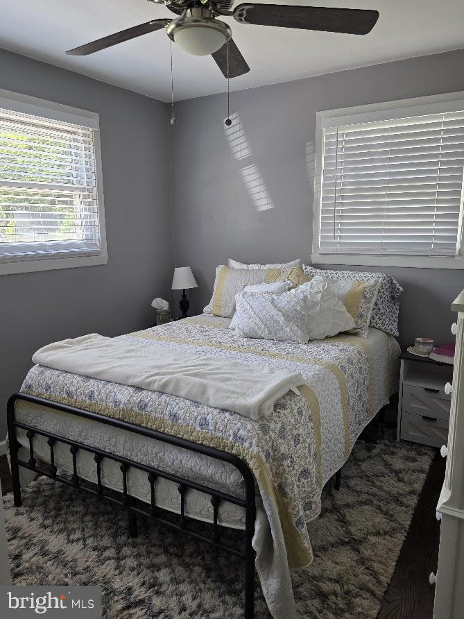 OAK HILLS - Residential