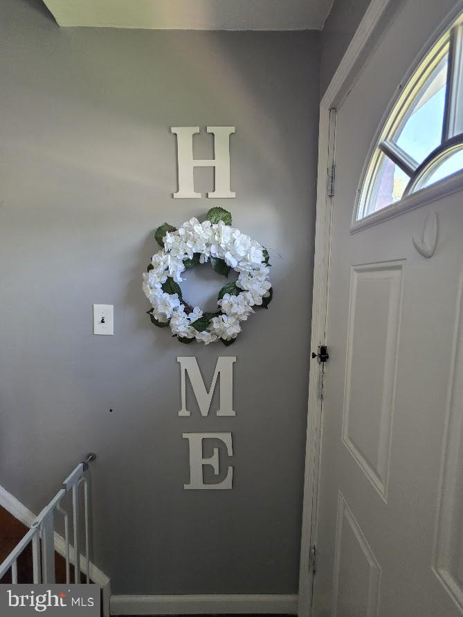 OAK HILLS - Residential