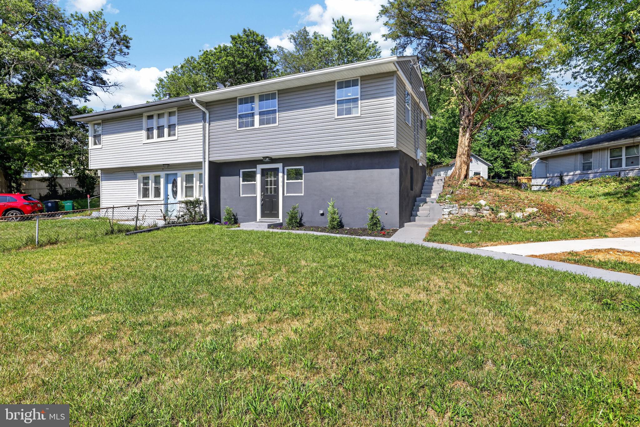 1911 RAY LEONARD ROAD