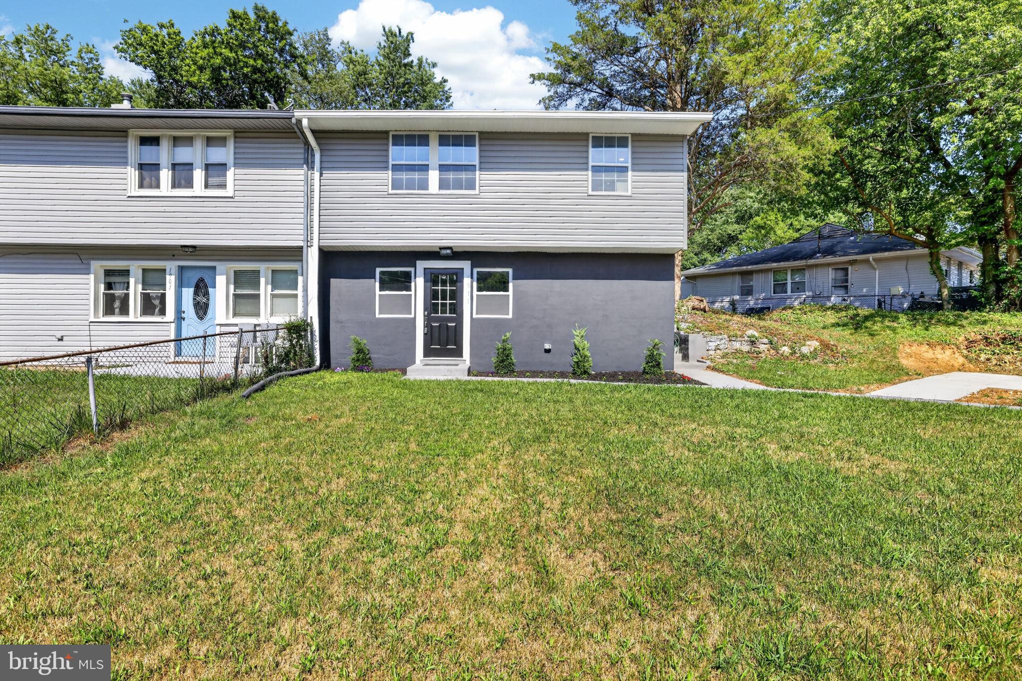 1911 RAY LEONARD ROAD