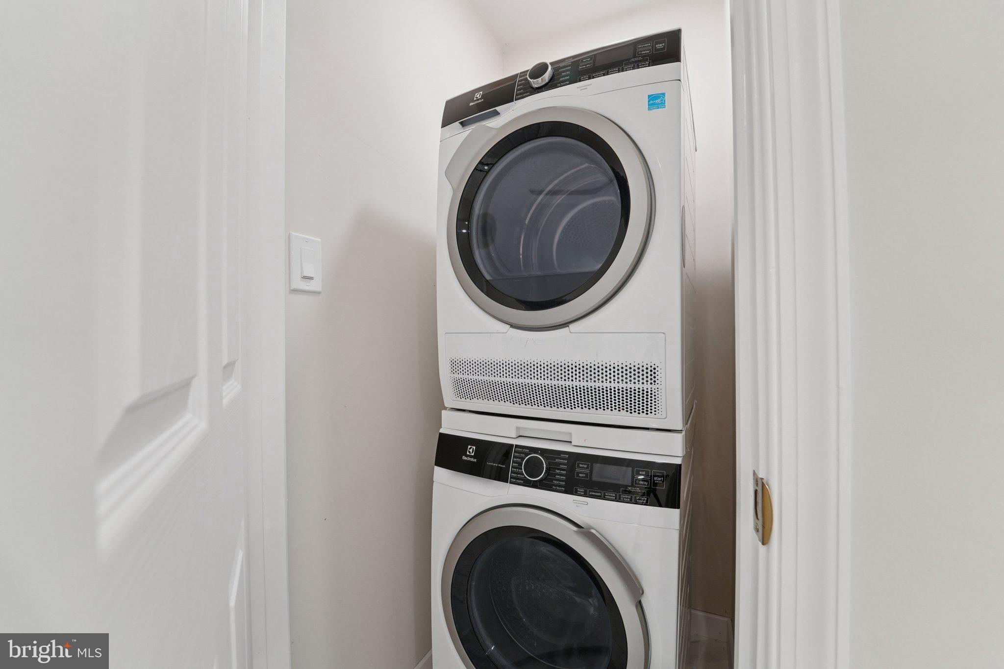 WESTVIEW PARK - Residential