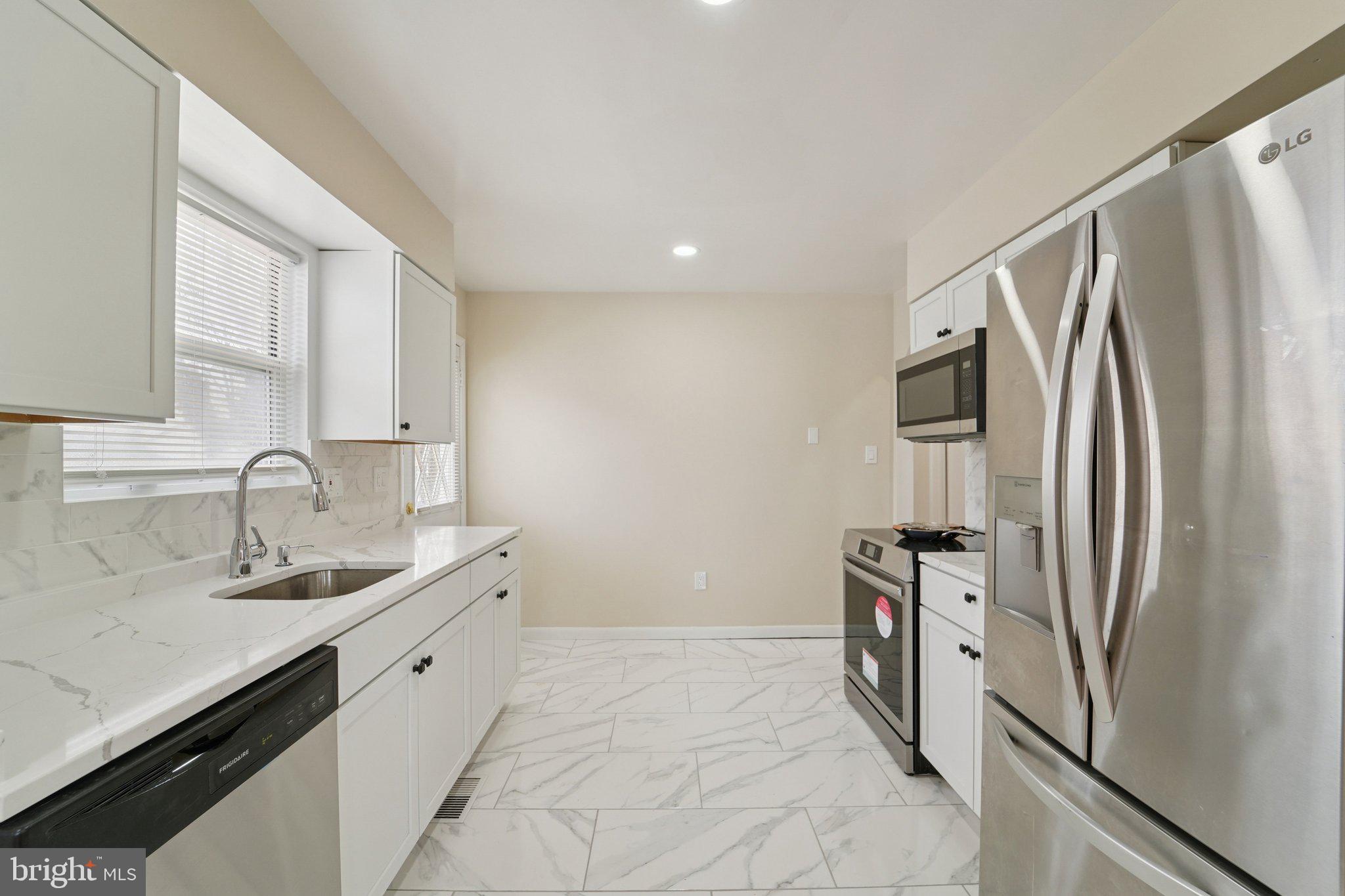 WESTVIEW PARK - Residential