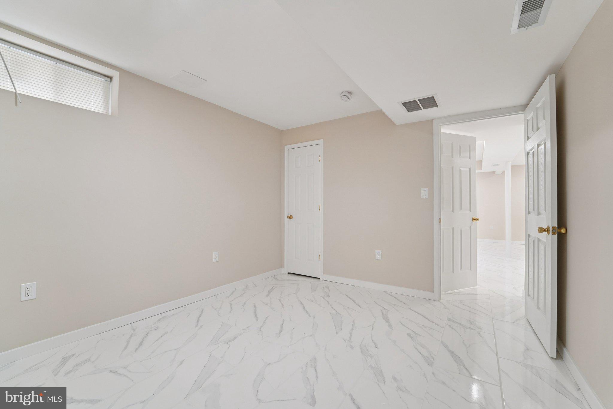 WESTVIEW PARK - Residential