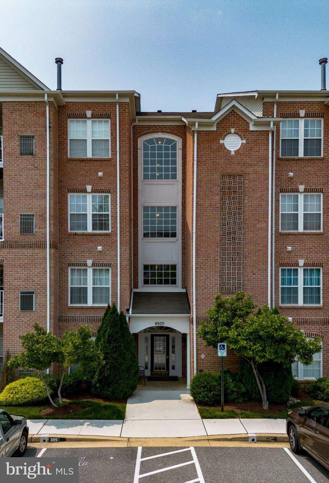 PERRY HALL FARMS - Residential