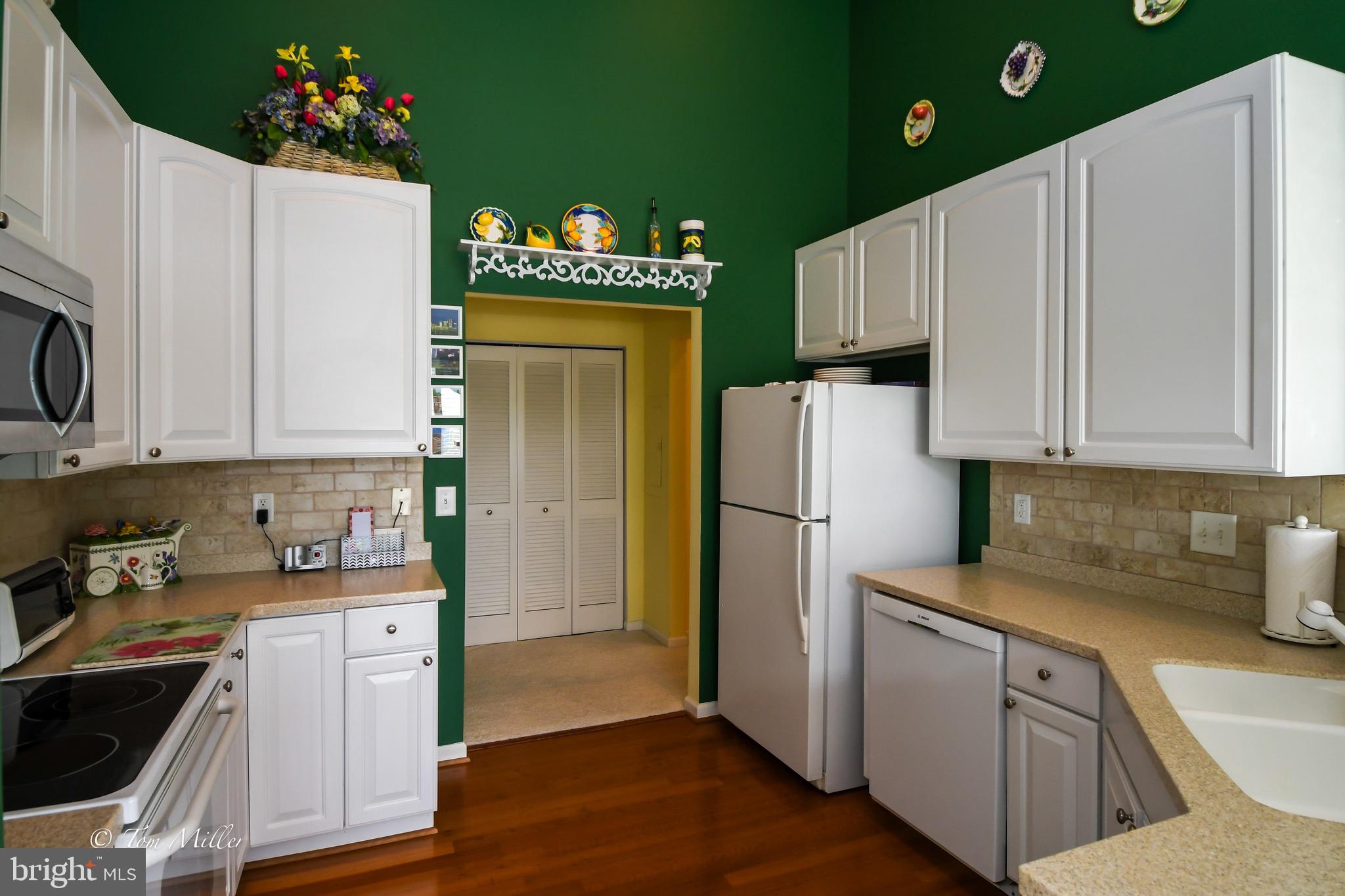 PERRY HALL FARMS - Residential