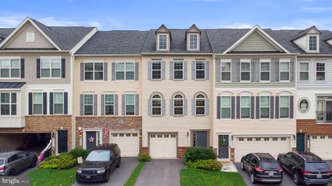 Townhouse For Rent - 4727 Cambria Road<br/> FREDERICK, MD 21703