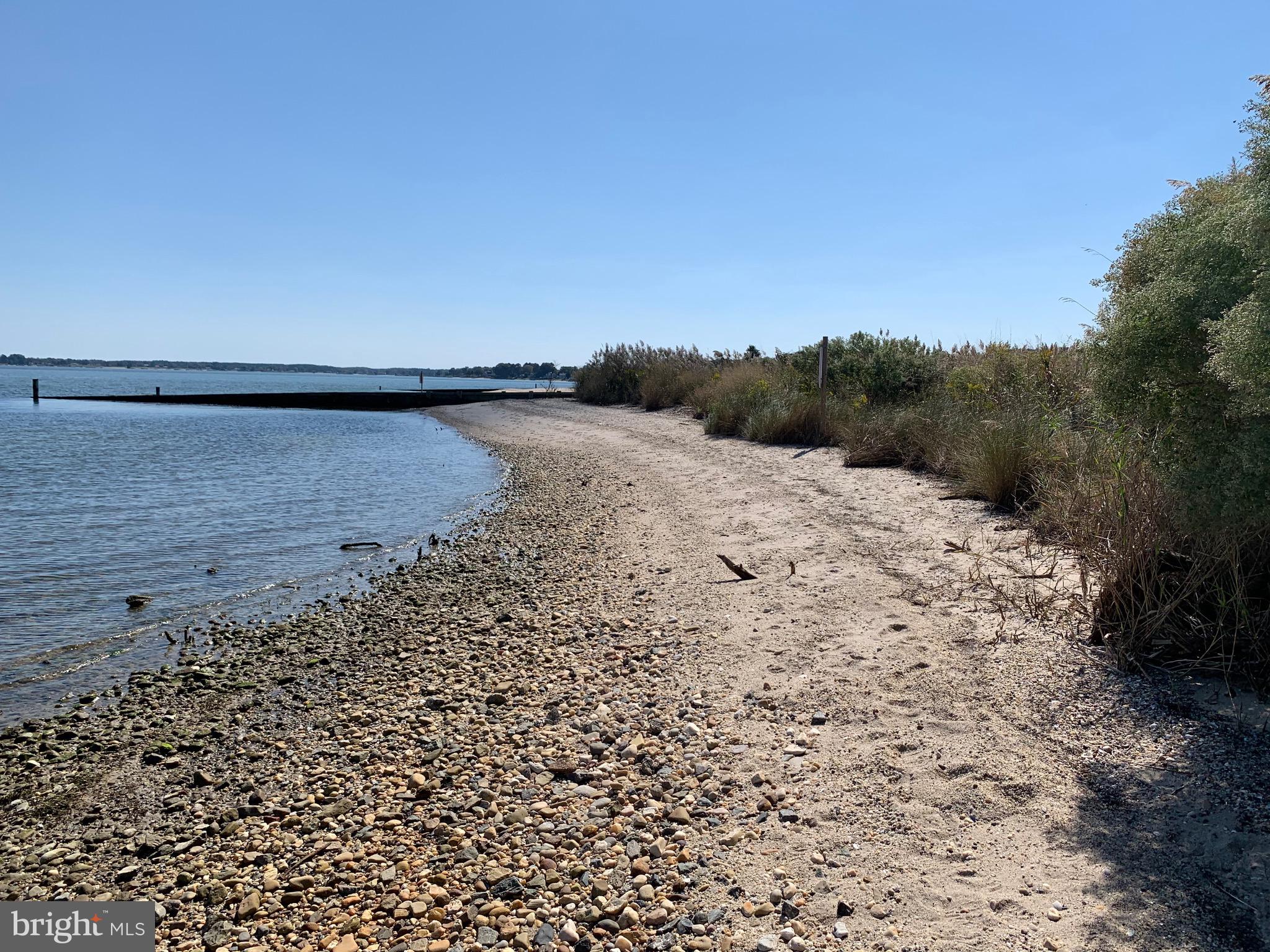 CABIN POINT - Residential