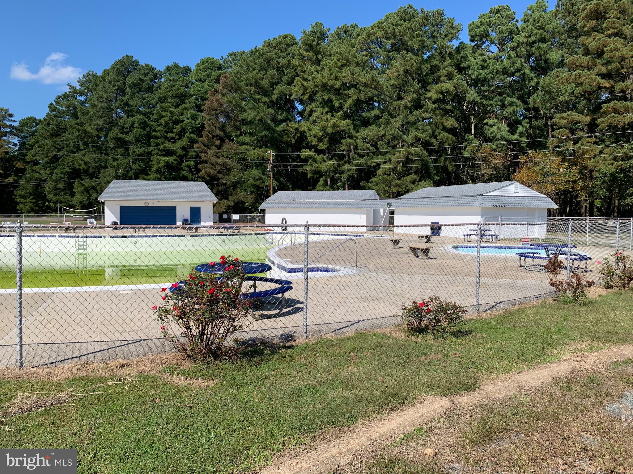 CABIN POINT - Residential