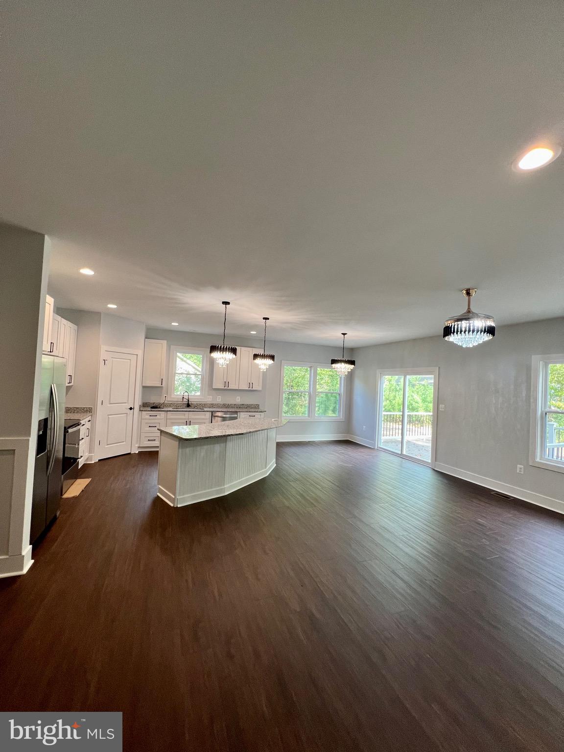 CABIN POINT - Residential