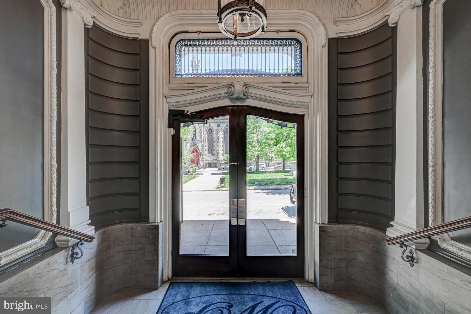 MOUNT VERNON PLACE HISTORIC DISTRICT - Residential