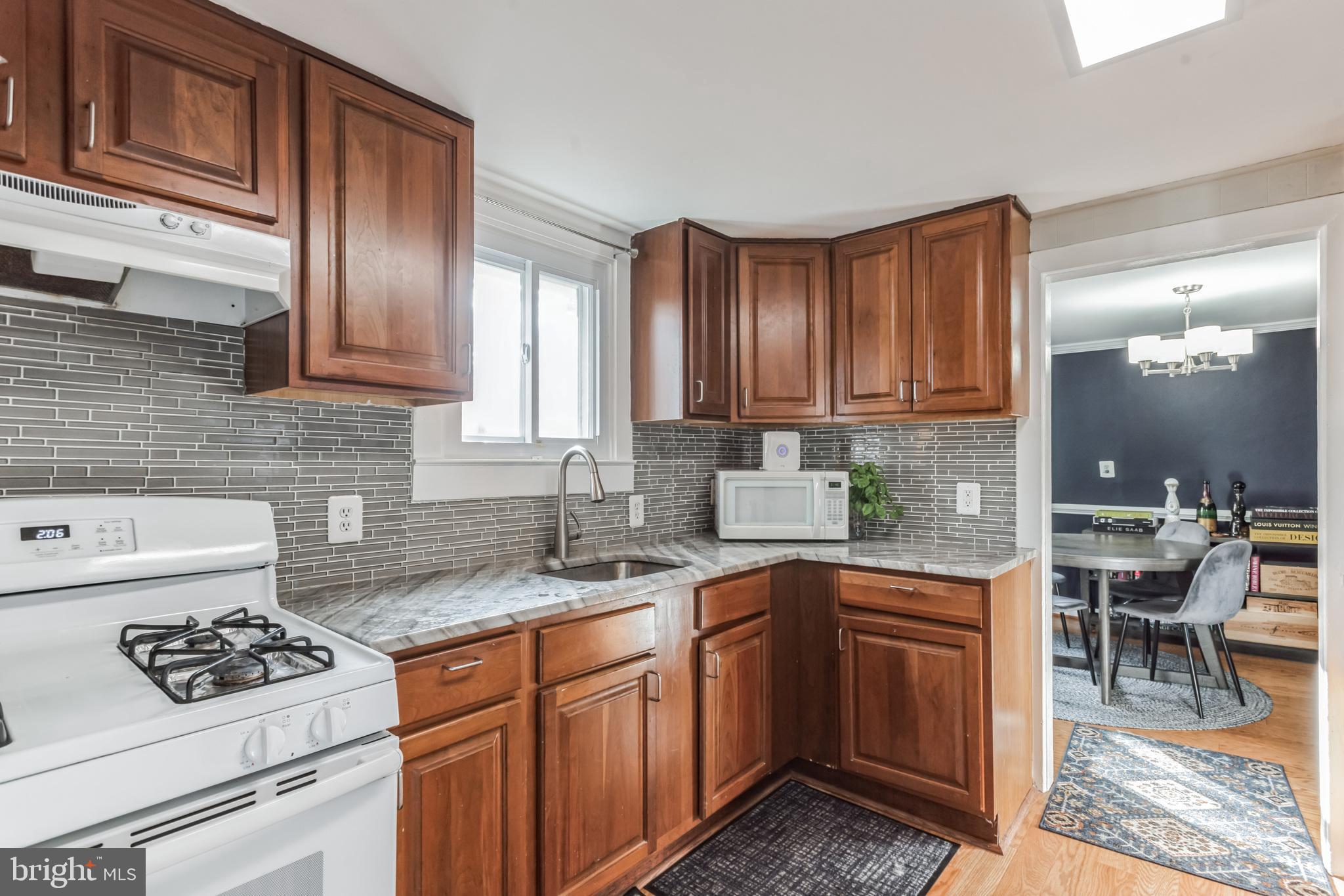 ARUNDEL ACRES - Residential Lease