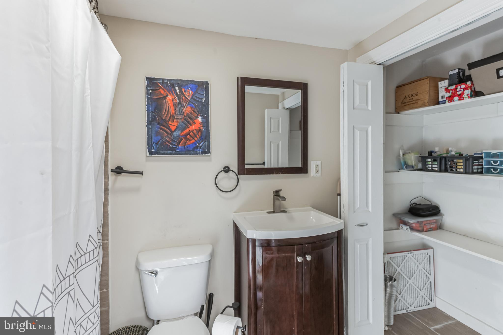 ARUNDEL ACRES - Residential Lease