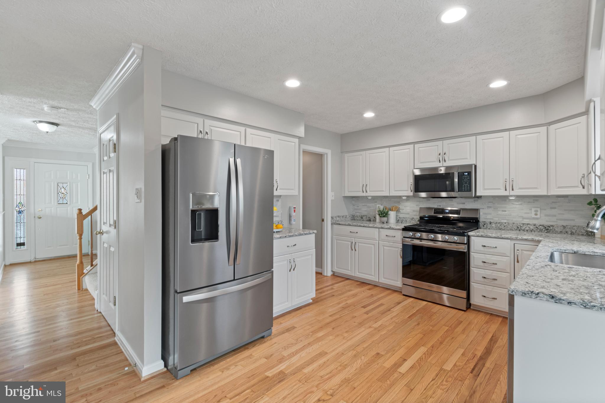 MEADOWRIDGE LANDING - Residential