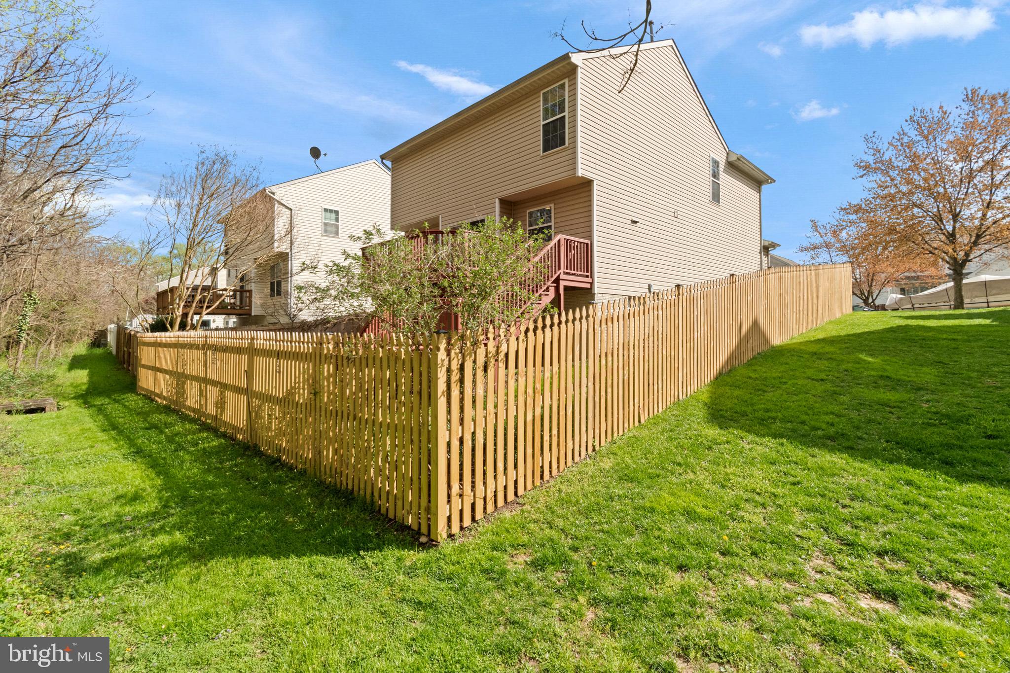 MEADOWRIDGE LANDING - Residential