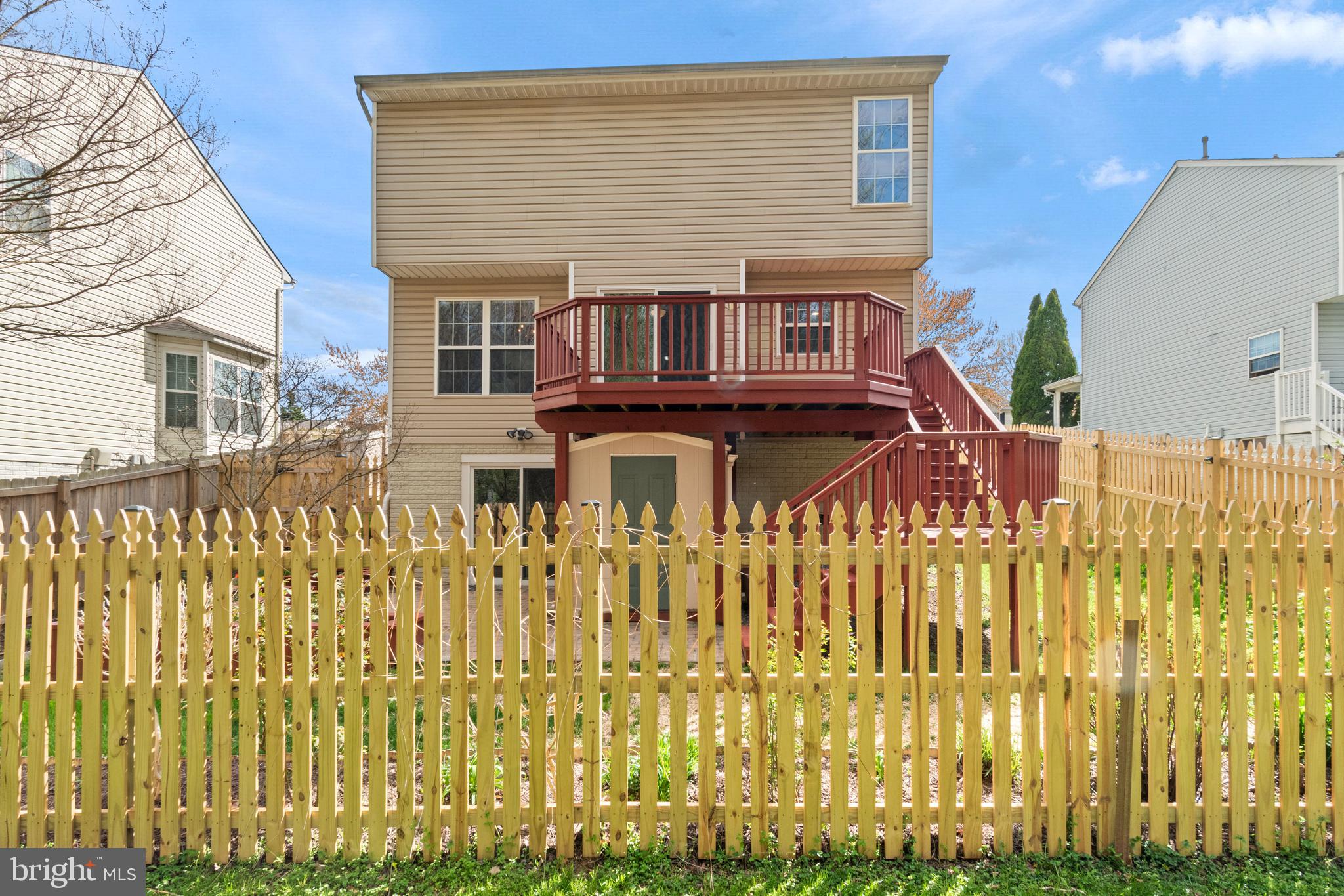 MEADOWRIDGE LANDING - Residential