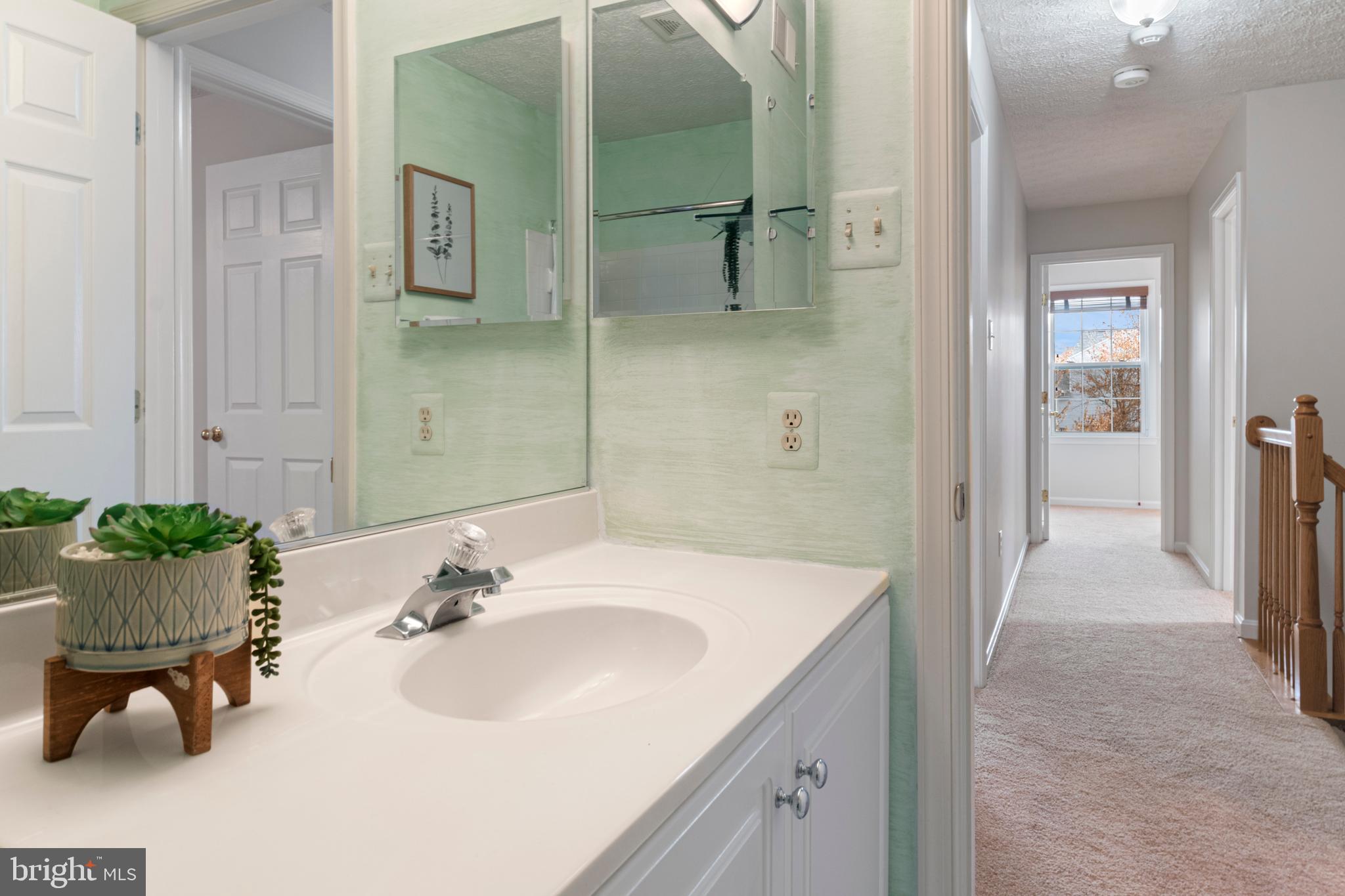 MEADOWRIDGE LANDING - Residential