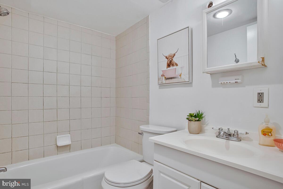 FAIRWINDS OF ANNAPOLIS - Residential