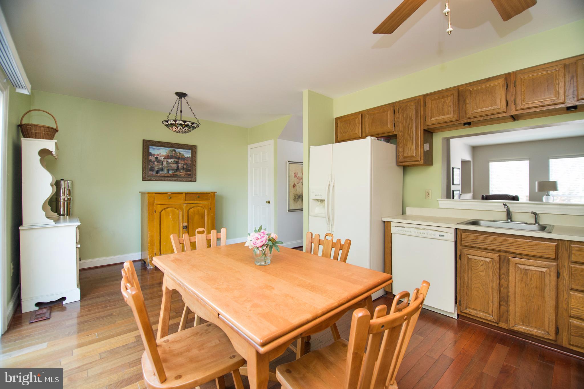 CROMWELL STATION - Residential