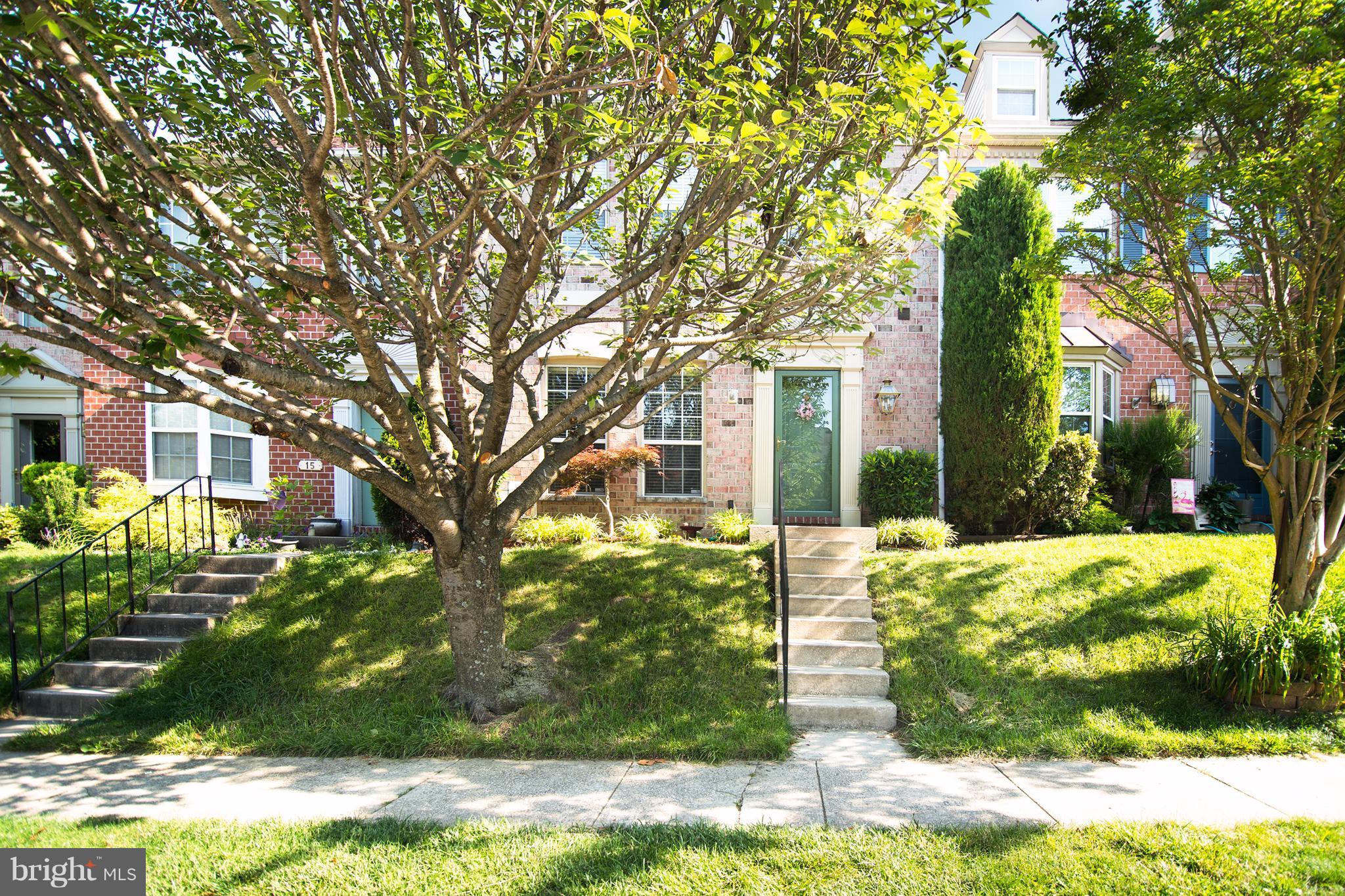 CROMWELL STATION - Residential